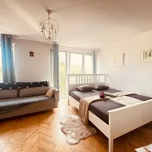 Entire Studio In Centrum Warszawa