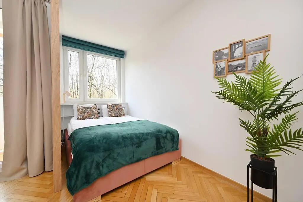 Powisle Solec City Centre! Private Parking Warsaw